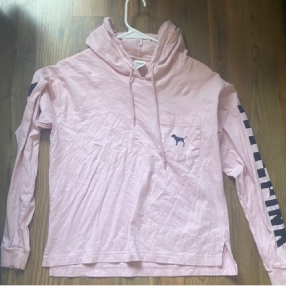 Long sleeve hoodie